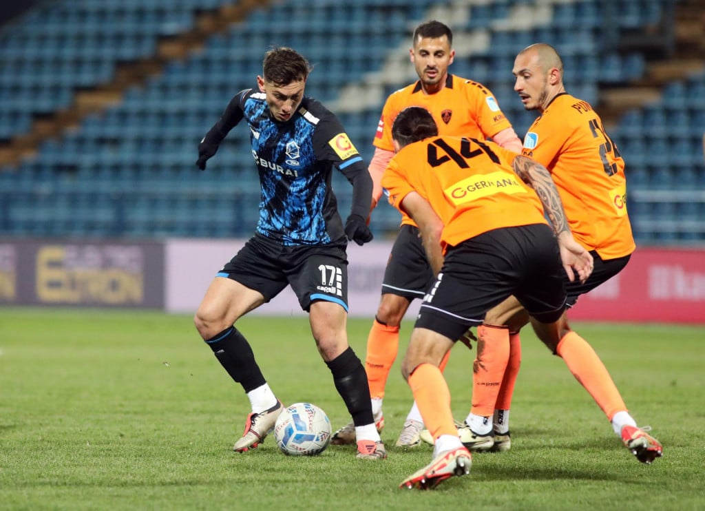 &lt;p&gt;Varazdin, 291124.&lt;br&gt;
Gradski stadion.&lt;br&gt;
Utakmica 15. kola Supersport HNL-a, Varazdin - Sibenik.&lt;br&gt;
Na fotografiji: Dimitar Mitrovski.&lt;br&gt;