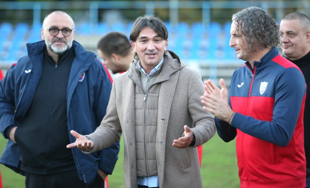 &lt;p&gt;Zlatko Dalić na Lapadu na turniru nogometnih veterana koji je održan povodom Dana dubrovačkih branitelja&lt;/p&gt;