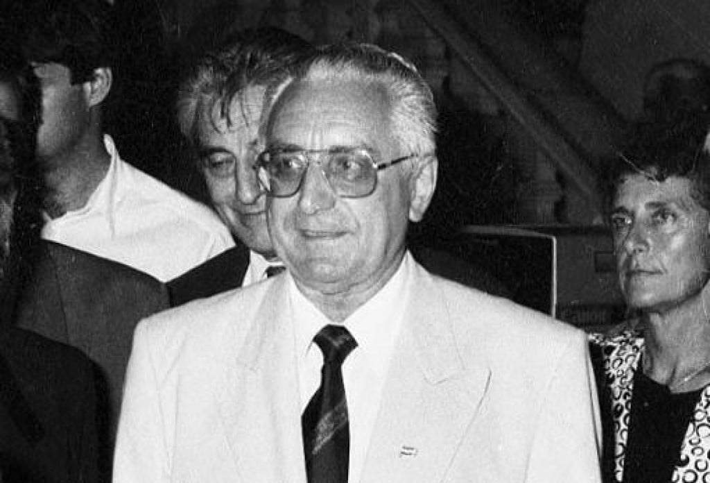 &lt;p&gt;Franjo Tuđman preminuo je 1999. godine&lt;/p&gt;