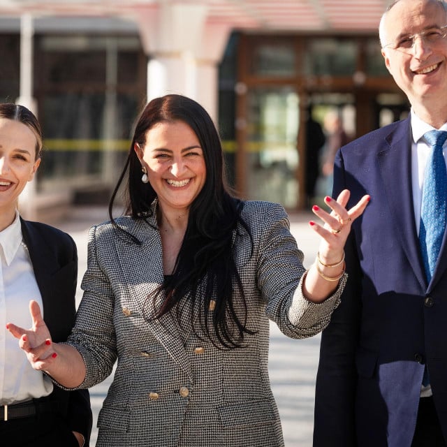 &lt;p&gt;Petra Radić, Ivana Ninčević Lesandrić i Ivica Puljak&lt;/p&gt;