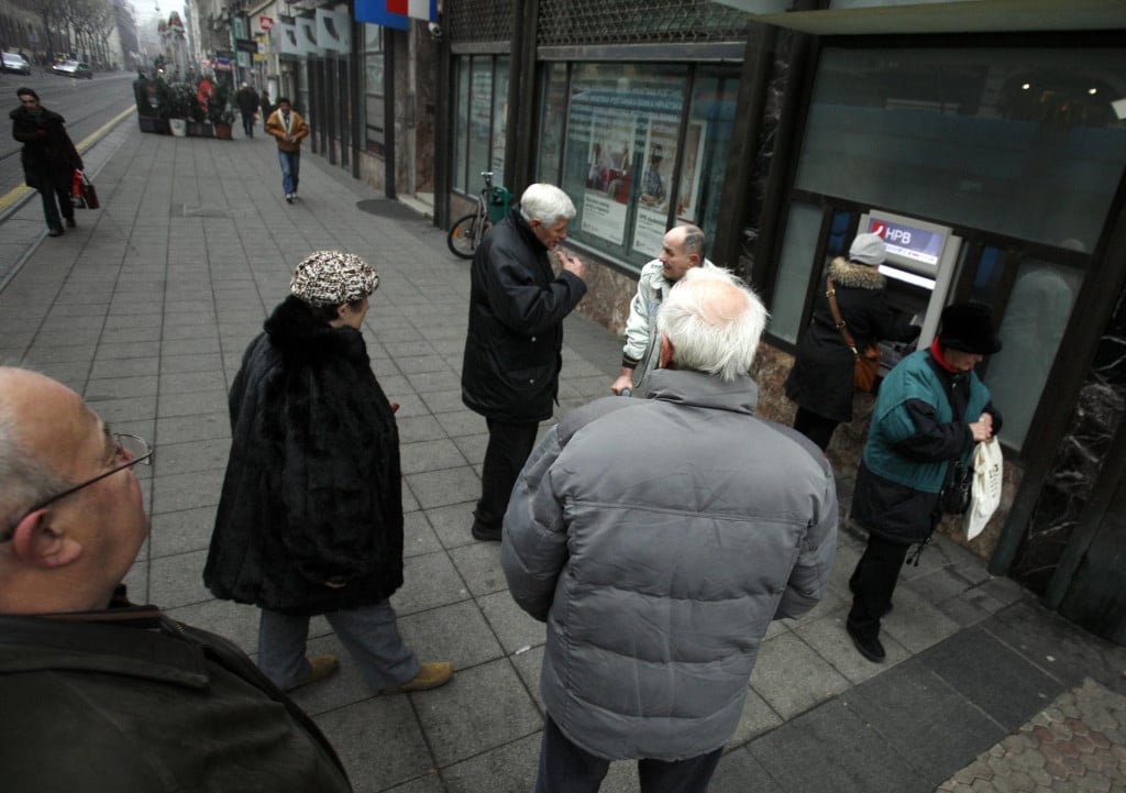 &lt;p&gt;Umirovljenici će imati dodatni razlog da pođu na bankomate &lt;/p&gt;