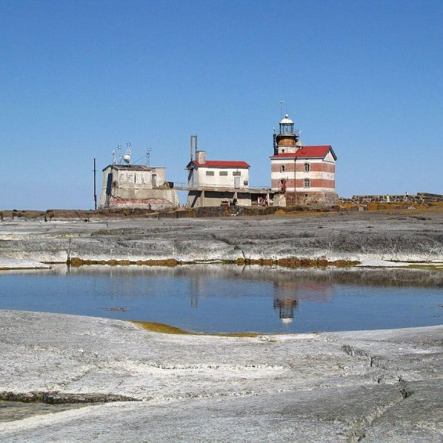 &lt;p&gt;Market je najmanji dvodržavni otok&lt;/p&gt;