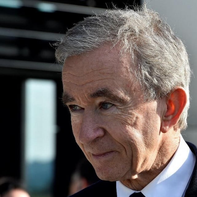 &lt;p&gt;Bernard Arnault, šef konglomerata LVMH, najveći je gubitnik 2024. godine, ostao je bez gotovo 25 milijardi dolara  &lt;/p&gt;