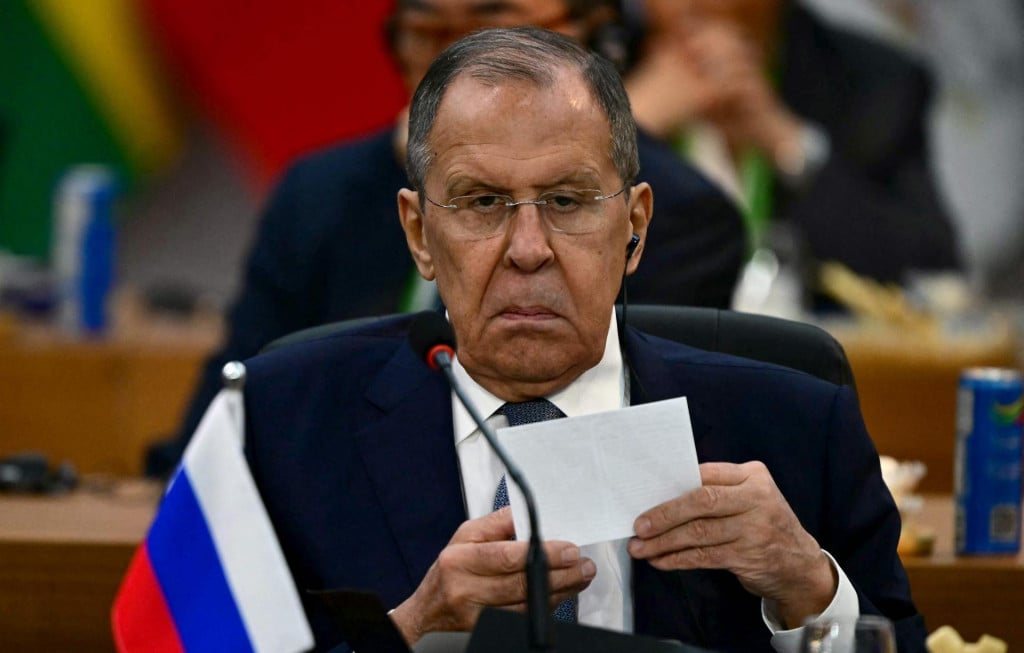 &lt;p&gt;Srgej Lavrov&lt;/p&gt;