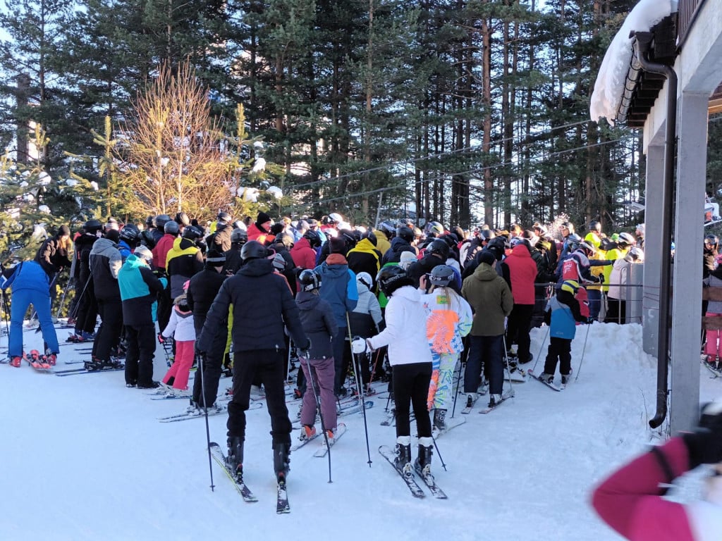 &lt;p&gt;Gužva na Kupresu&lt;/p&gt;