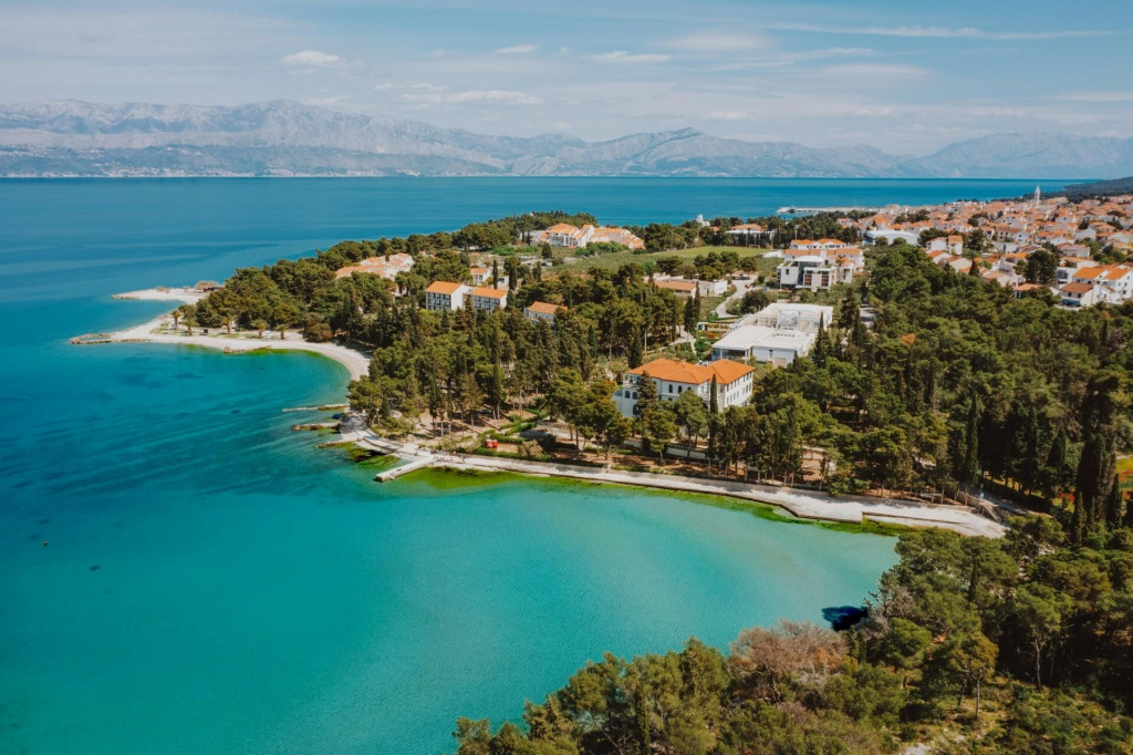 &lt;p&gt;Aminess Velaris Resort - Brač &lt;/p&gt;