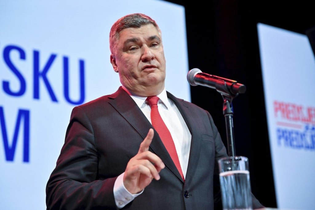 &lt;p&gt;Zoran Milanović: Ustav ne razlikuje vrhovnog zapovjednika u miru od vrhovnog zapovjednika u ratu&lt;/p&gt;