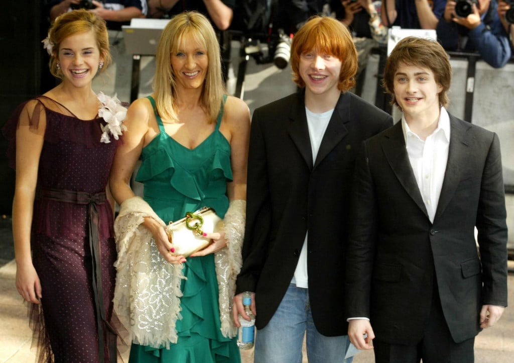 &lt;p&gt;Emma Watson, J.K. Rowling, Rupert Grint i Daniel Radcliffe na premijeri filma ‘Harry Potter i zatočenik Azkabana‘&lt;/p&gt;