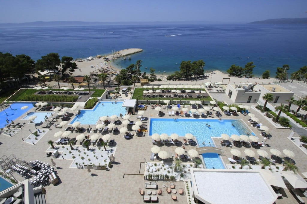 &lt;p&gt;Aminess Khalani Beach hotel u Makarskoj&lt;/p&gt;