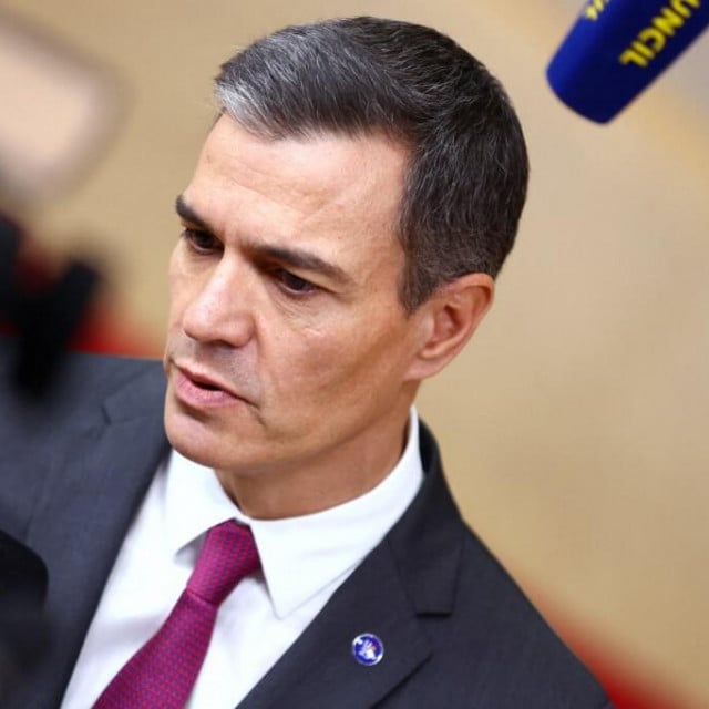 &lt;p&gt; Pedro Sanchez: Međunarodna krajnja desnica kojoj se u Španjolskoj protivimo godinama, a koju u ovom slučaju predvodi najbogatiji čovjek na svijetu, otvoreno napada naše institucije, potiče na mržnju i otvoreno podržava nasljednike nacizma u Njemačkoj&lt;/p&gt;