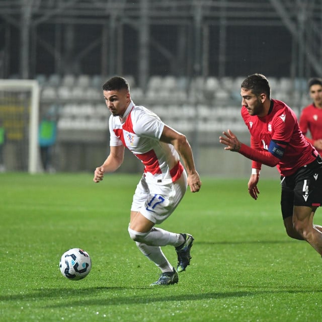 <p>Franjo Ivanović u dresu mlade reprezentacije Hrvatske</p>