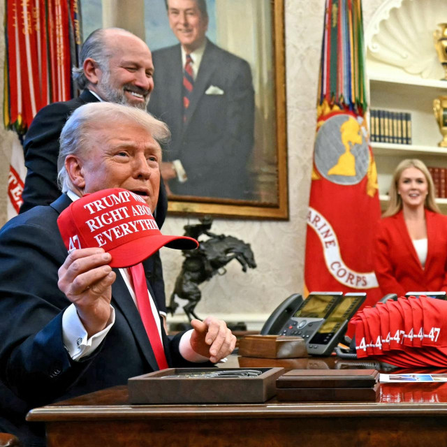 <p>Trump sliči bijesnom ocu koji je svome sredovječnom sinu objavio neka kupi prnje i nestane bestraga</p>