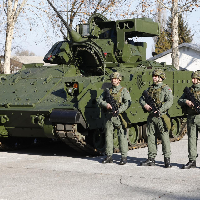 <p>Hrvatski Bradleyi M2A2 ODS<br>
&nbsp;</p>