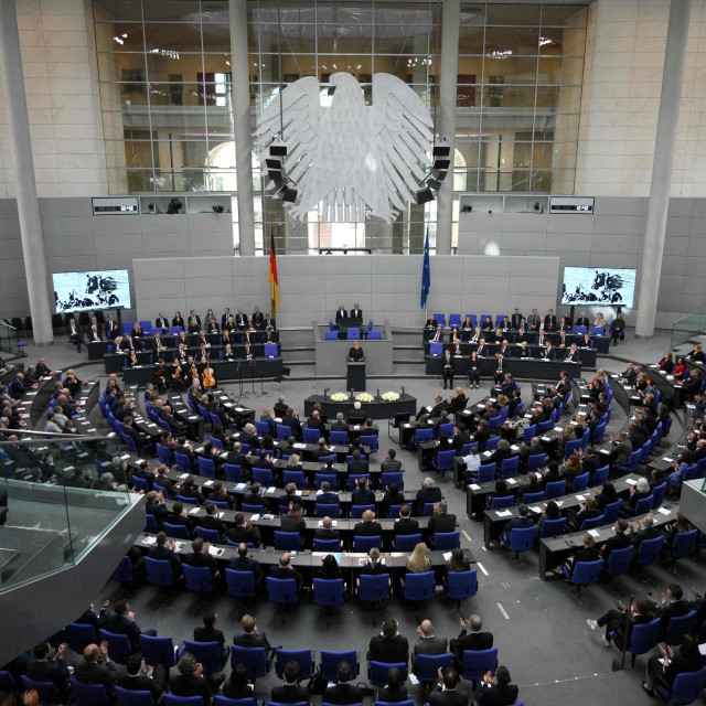 <p>Njemački Bundestag (parlament)&nbsp;</p>