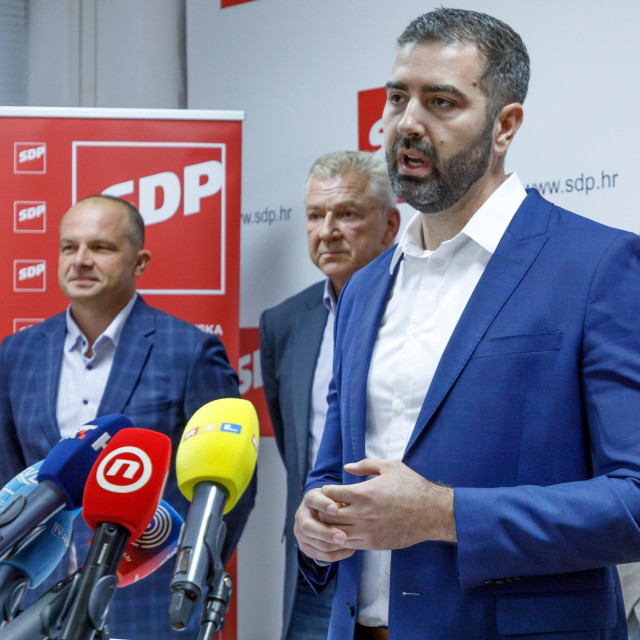 <p>Raspu&scaron;tanje SDP-ovog vodstva u Splitu u vrhu stranke tumače kao poku&scaron;aj da se u drugom najvećem gradu iskristaliziraju neki novi ljudi</p>