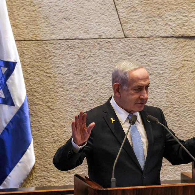 <p>Paradoksalno, bombardiranje propagandističkog pogona Netanyahu je naredio isključivo iz propagandnih razloga</p>
