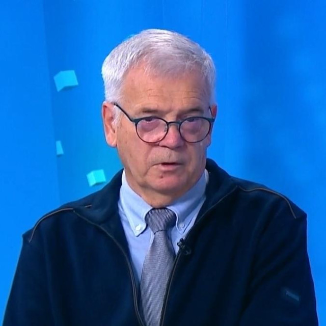 <p>Jozo Tomić</p>