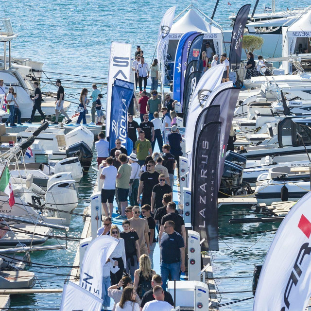 <p>Dalmatia Boat Show</p>