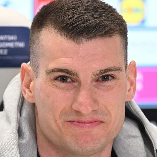 <p>Dominik Livaković</p>