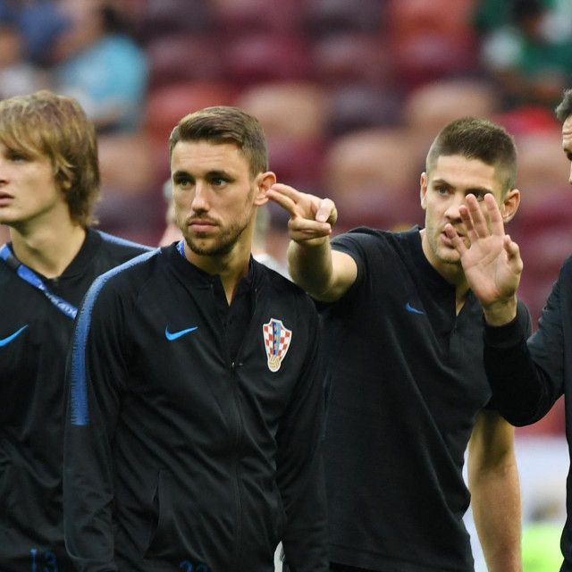<p>Tin Jedvaj, Josip Pivarić, Andrej Kramarić i Milan Badelj</p>