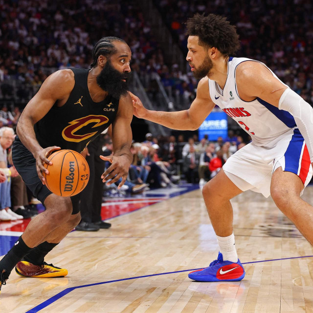 <p>DETROIT, MICHIGAN - MAY 05: James Harden #1 of the Cleveland Cavaliers drives around Cade Cunningham #2 of the Detroit Pistons during the second half in Game One of the Second Round of the NBA Eastern Conference Playoffs at Little Caesars Arena on May 05, 2026 in Detroit, Michigan. NOTE TO USER: User expressly acknowledges and agrees that, by downloading and or using this photograph, User is consenting to the terms and conditions of the Getty Images License Agreement. Gregory Shamus/Getty Images/AFP (Photo by Gregory Shamus/GETTY IMAGES NORTH AMERICA/Getty Images via AFP)</p>