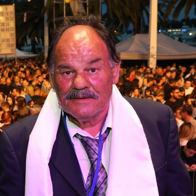 <p>Stipe Legenda</p>