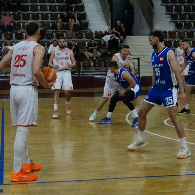 <p>Dubrovčani su svladali Alkara iz Sinja</p>