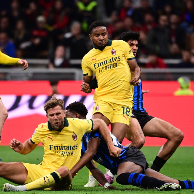 <p>Kadrovi s utakmice Milan - Atalanta</p>