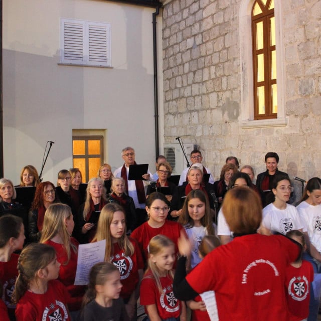 <p>Koncert uoči Spasovdana u Moko&scaron;ici</p>