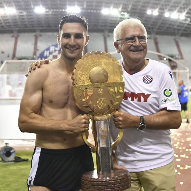 <p>Stefan Simić</p>