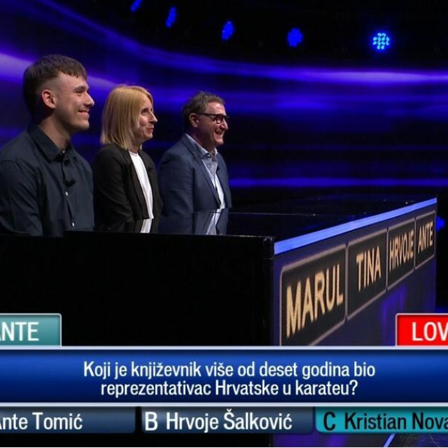 <p>Kviz &lsquo;Potjera&lsquo;</p>
