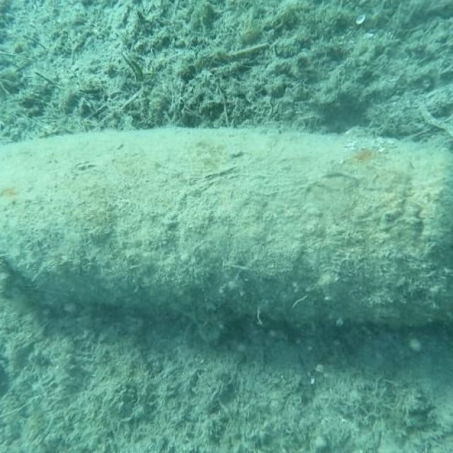 <p>Avio bomba u podmorju ispred Korčule</p>
