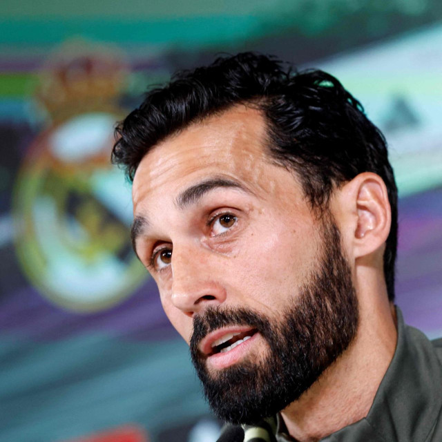 <p>Alvaro Arbeloa</p>