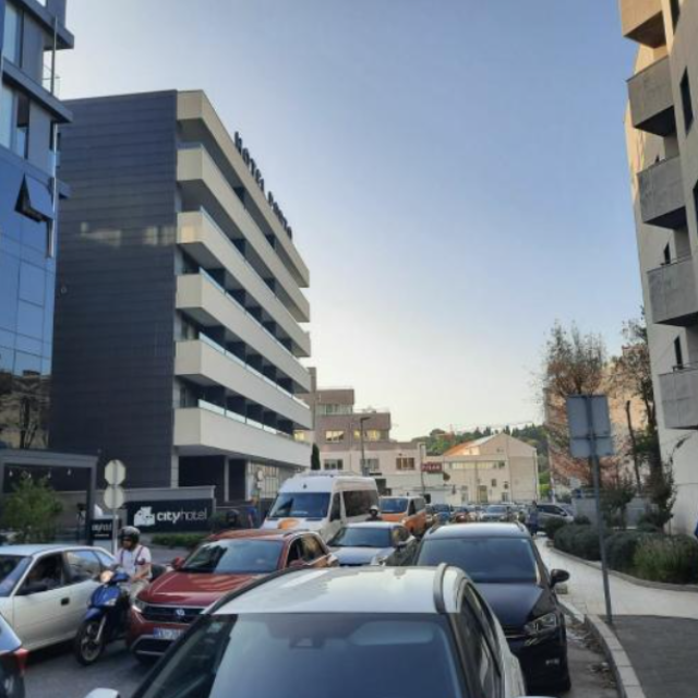 <p>ulica crvenog kriza dubrovnik</p>