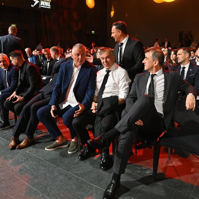 <p>Zagreb, 250526.<br>
Mozaik Event centar.<br>
Svecana dodjela nagrada najboljima u SuperSport HNL-u.<br>
Na fotografiji: Tomislav Ivkovic, Nikola Jurcevic.<br>