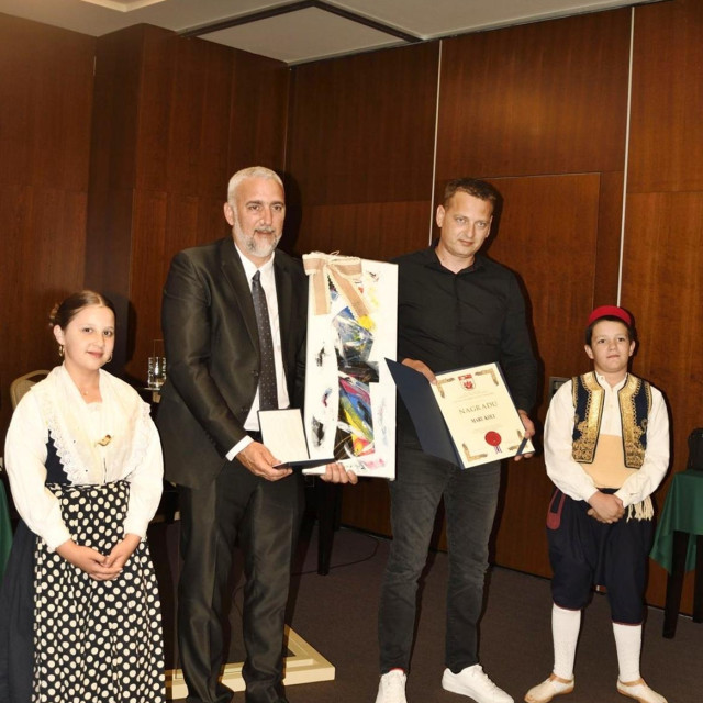 <p>Održana svečana sjednica Općinskog vijeća Općine Dubrovačko primorje</p>