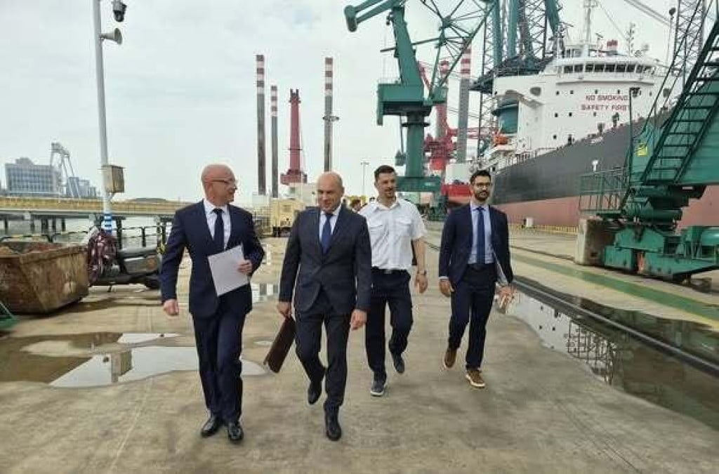 <p>Izaslanstvo Županije na sastanku lokalnih čelnika Kine i zemalja Srednje i Istočne Europe</p>