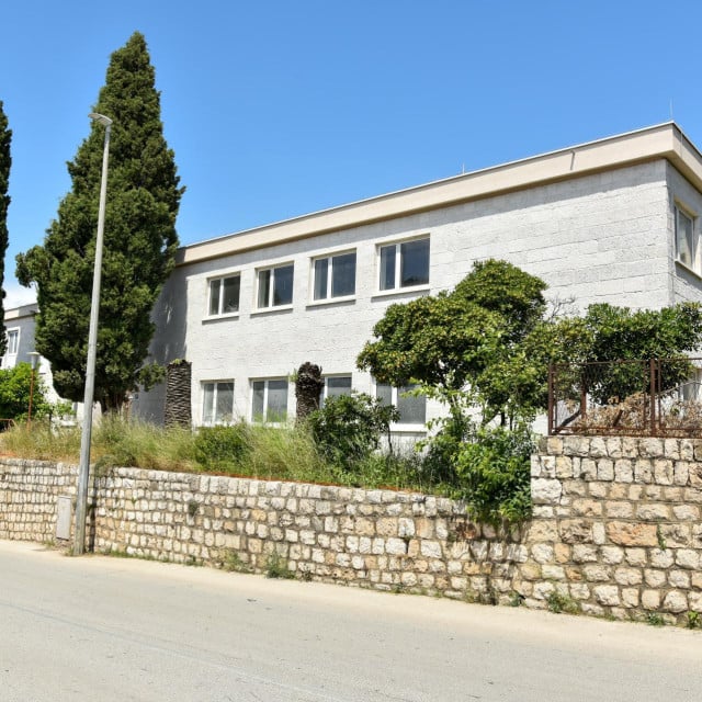 <p>DV Dubrovnik, 140524. Zgrada Prometne postaje policije PU dubrovacko-neretvanske u Gruzu.