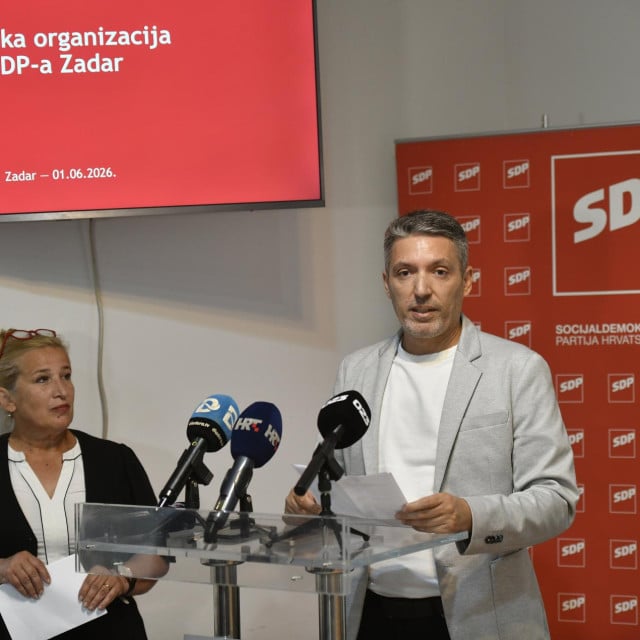 <p>Vedrana Miskovic i Erol Ga&scaron;i<br>
&nbsp;</p>
