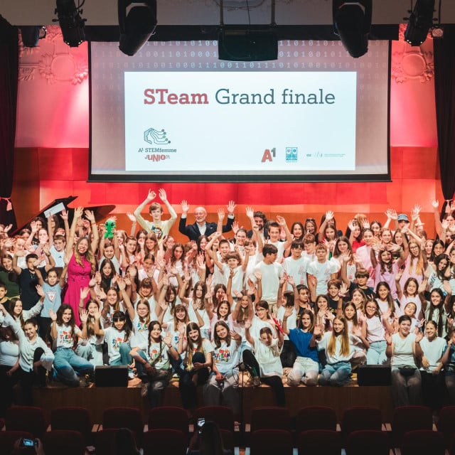 <p>Grand finale STeam projekata splitskih osnovno&scaron;kolaca</p>
