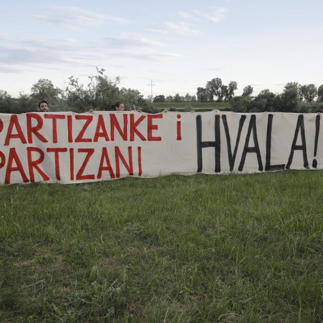 <p>Mreža antifa&scaron;istkinja Zagreba organizirala je 12. Trnjanske kresove</p>