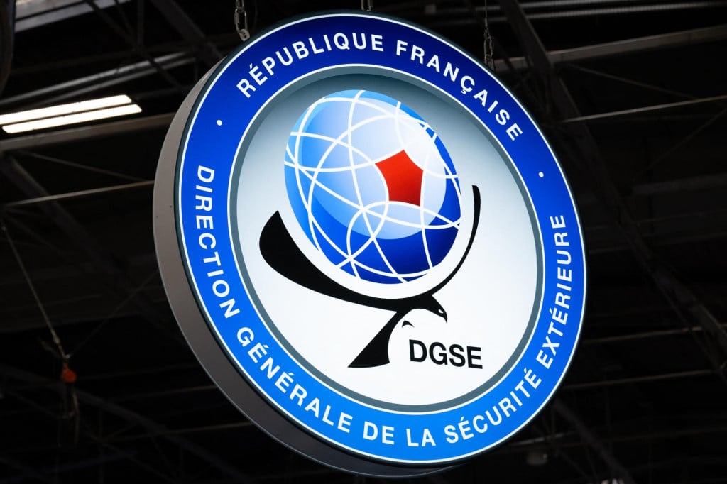 <p>Logotip francuske sigurnosne agencije DGSE (Generalni direktorat za vanjsku sigurnost)</p>

<p>&nbsp;</p>