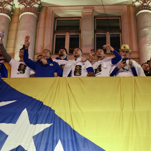 <p>Slavlje u Sarajevu nakon pobjede nogometne reprezentacije</p>
