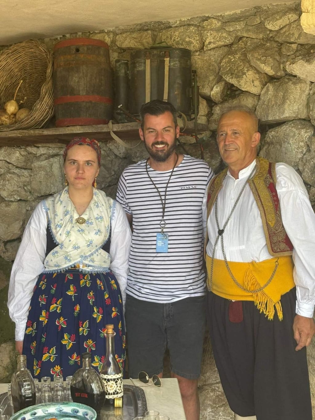 <p>Mate Rimac posjetio seoski turizam obitelji Katičić u Smokovljanima</p>