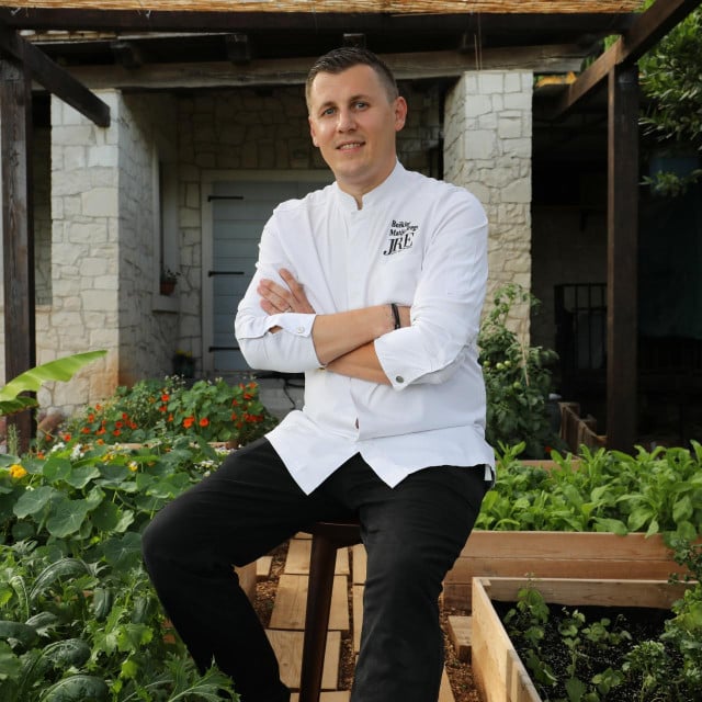 <p>Matija Brege&scaron;, glavni chef</p>