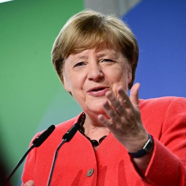 <p>&nbsp;Angela Merkel:&nbsp;Razlike prema drugima počinju se&nbsp;smatrati presudnima za vlastitu dobrobit. To ne smijemo dopustiti. To poznajemo iz povijesti. To ne zavr&scaron;ava dobro&nbsp;</p>