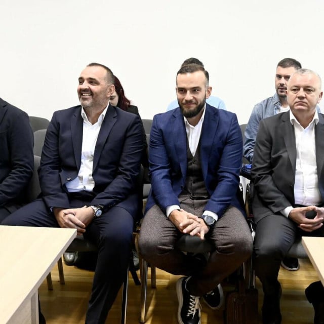 <p>Na fotografiji: Boris Milo&scaron;ević, Damir Juzba&scaron;ić, Josip Aladrović, Darko Horvat</p>