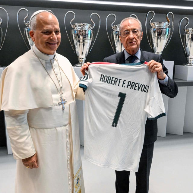 <p>Papa Lav XIV. i Florentino Perez</p>
