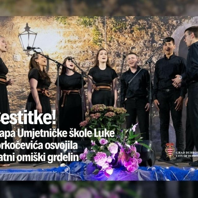 <p>Klapa U&Scaron;LS osvojila Zlatni omi&scaron;ki grdelin</p>
