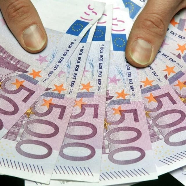 <p>S prosječnom neto plaćom od 5400 eura ne&scaron;to je lak&scaron;e podnijeti najavljeno hlađenje hrvatske ekonomije (ilustracija)&nbsp;</p>